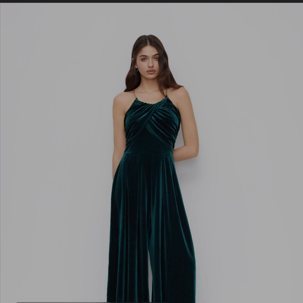 Cider Elegant Green Velvet Jumpsuit